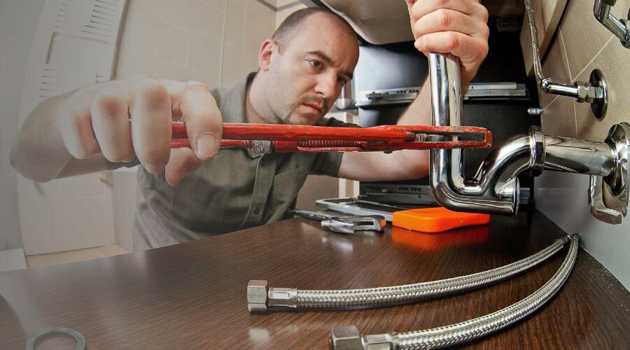 Local expert plumbing services in Lance Creek, WY